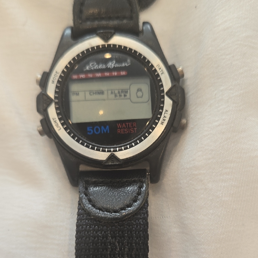 Eddie Bauer Black and Silver